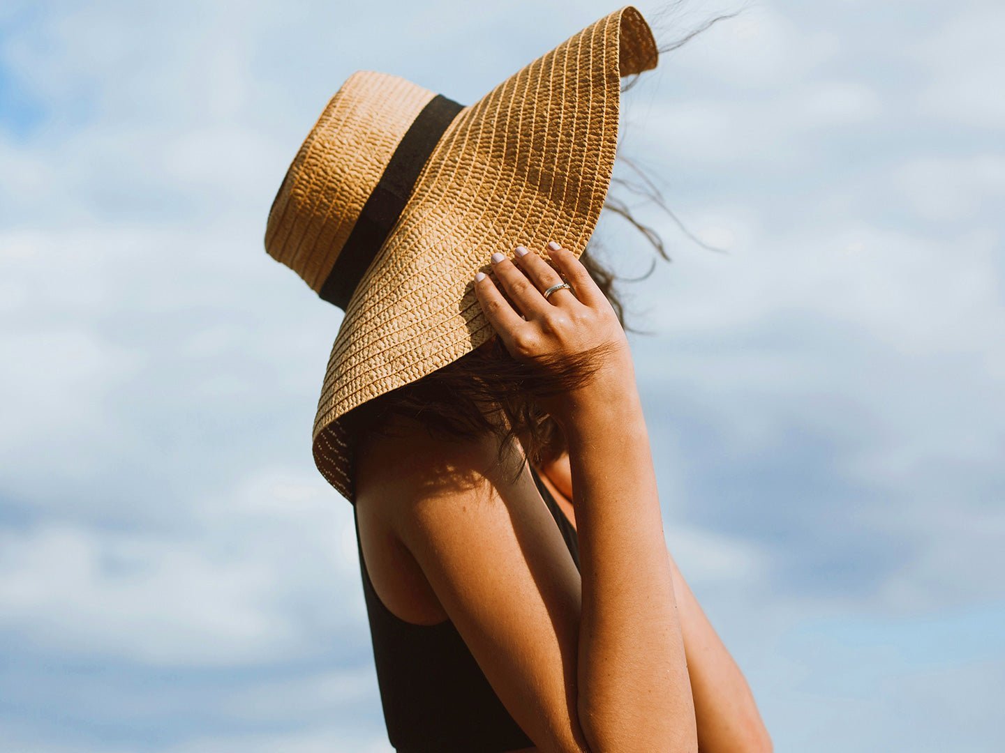 5 Late-Summer Self-Care Rituals to Hold Onto the Glow - Luvvy